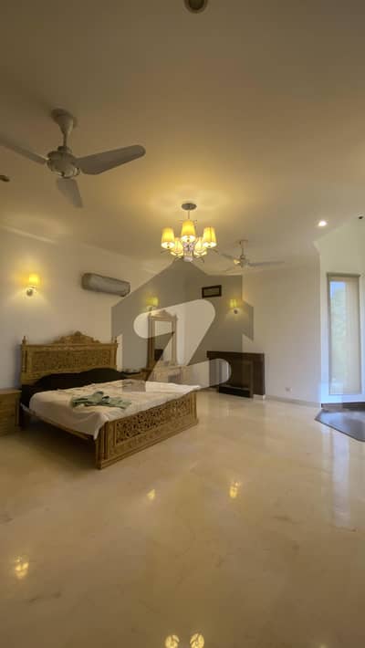 Beautiful House in F11/2 FOR RENT