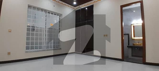 Ideal Prime Location Lower Portion In Lahore Available For Rs. 36000