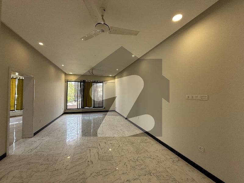 Prime Location Upper Portion For rent Situated In E-11 Prime Location Upper Portion For rent Situated In E-11