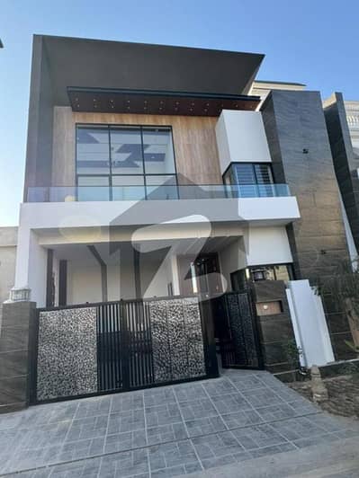 6 Marla Modern House At Prime Location For Sell