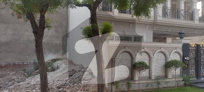 پنجاب سمال انڈسٹریز کالونی - بلاک بی پنجاب سمال انڈسٹریز کالونی,لاہور میں 7 مرلہ رہائشی پلاٹ 1.52 کروڑ میں برائے فروخت۔ پنجاب سمال انڈسٹریز کالونی - بلاک بی پنجاب سمال انڈسٹریز کالونی,لاہور میں 7 مرلہ رہائشی پلاٹ 1.52 کروڑ میں برائے فروخت۔