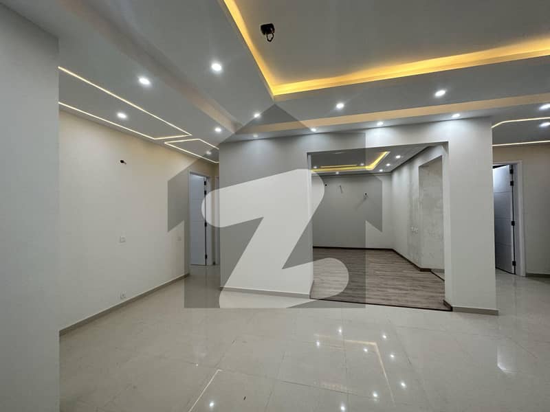 3 Bed DD Executive Lucky One Apartment 3 Bed DD Executive Lucky One Apartment