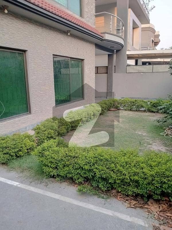 E11 Separate Entrance New Ground Portion Available E11 Separate Entrance New Ground Portion Available
