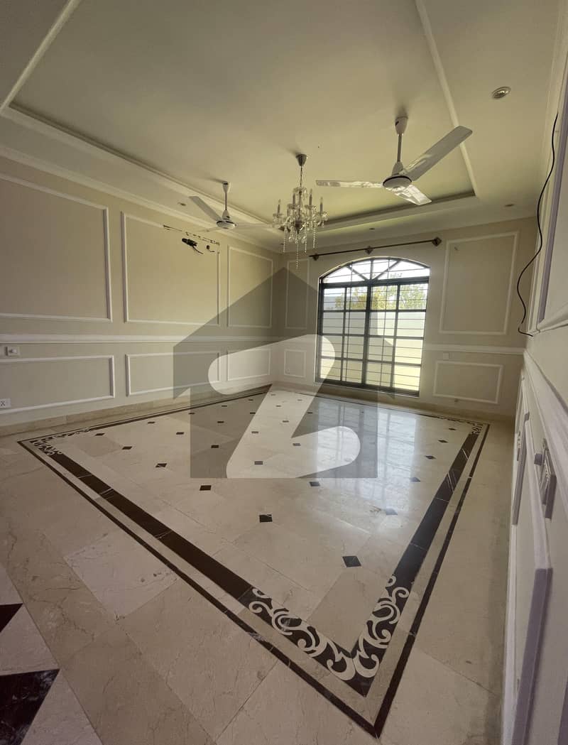 Spacious Master Bedroom Upper Portion For Rent In F11 Spacious Master Bedroom Upper Portion For Rent In F11