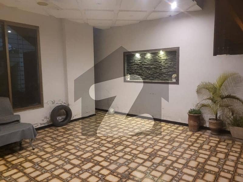In Good Condition Used Building In Good Condition Used Building