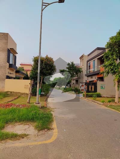 05 Marla Good Location Plot Prime Location C Block All Dues Paid
