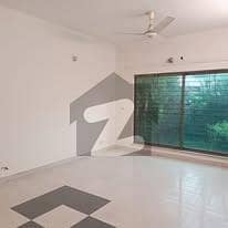 10 Marla 3 Bedroom House For Sale In Askari 11, Lahore Prime Location In A Secure Community