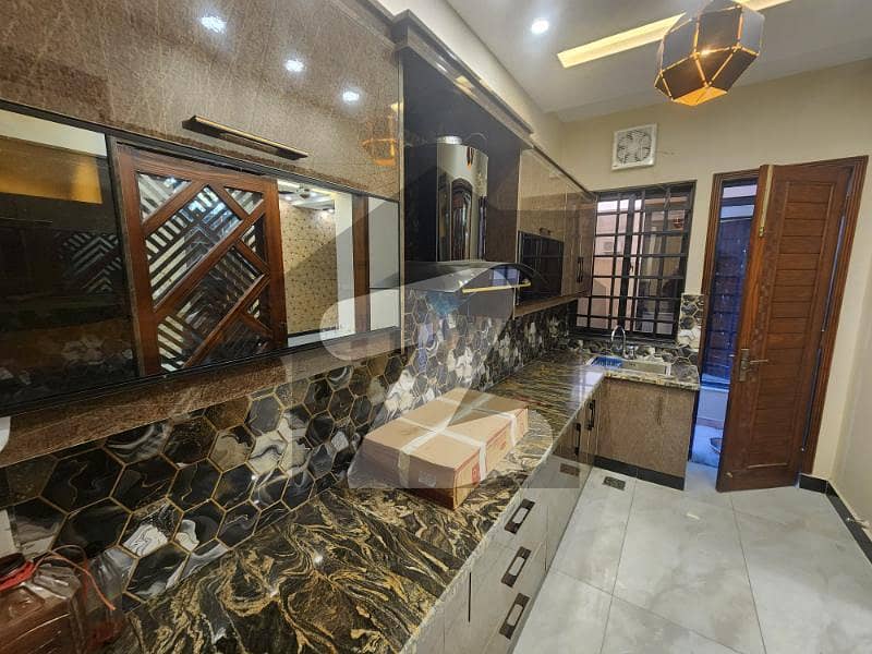10 Marla House For Sale In Johar Town