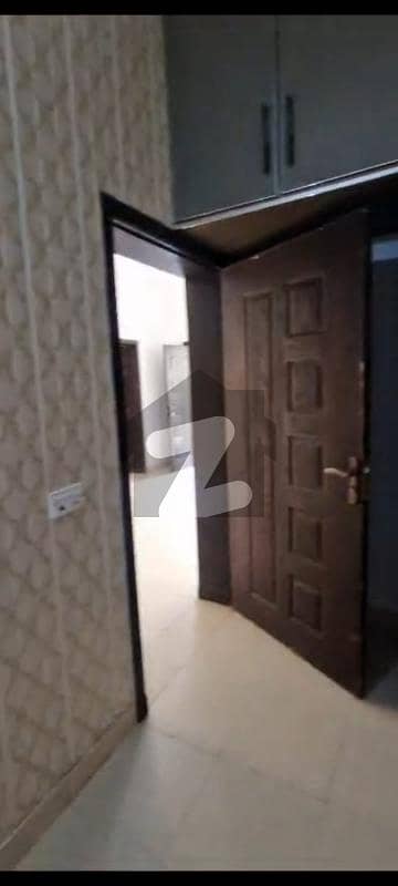 بحریہ ٹاؤن سیکٹر B بحریہ ٹاؤن,لاہور میں 1 مرلہ کمرہ 17.0 ہزار میں کرایہ پر دستیاب ہے۔