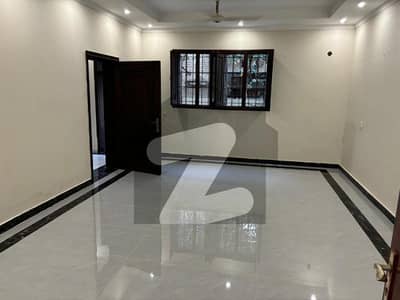 گارڈن ٹاؤن لاہور میں 5 کمروں کا 2 کنال مکان 14.75 کروڑ میں برائے فروخت۔