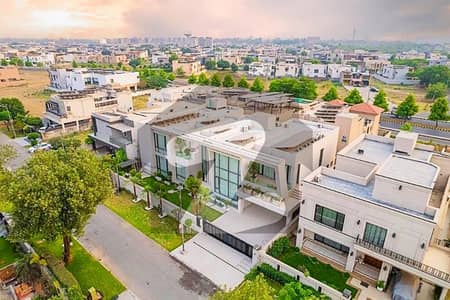 ڈی ایچ اے فیز 6 ڈیفنس (ڈی ایچ اے),لاہور میں 6 کمروں کا 2 کنال مکان 60.0 کروڑ میں برائے فروخت۔