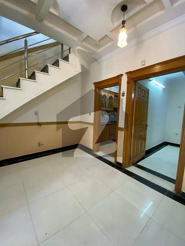25x40 Ground floor for Rent in G13 25x40 Ground floor for Rent in G13