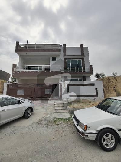 10 Marla upper portion For Rent block D