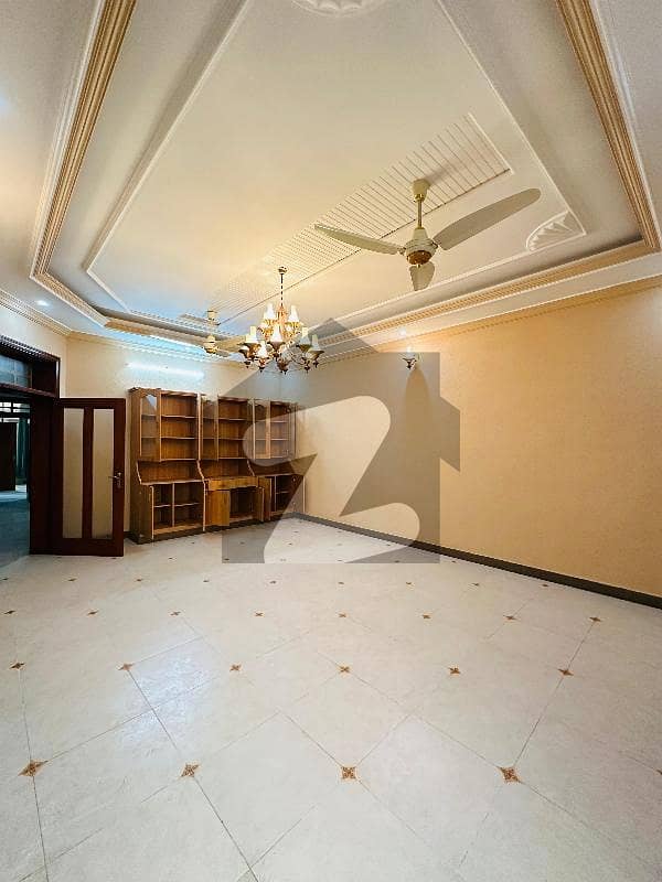 Upper Portion For Rent Upper Portion For Rent