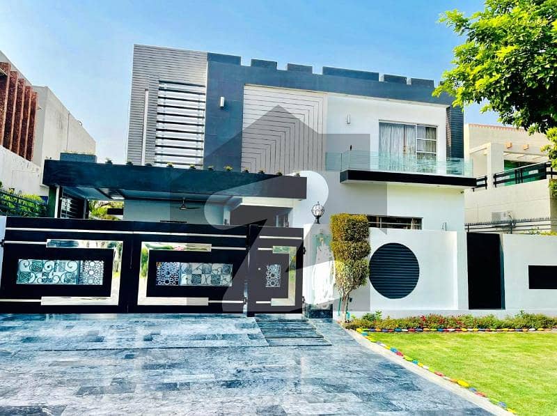 Out Class 01 Kanal Modern Design Luxury House For Rent In DHA Phase 3 Lahore. Out Class 01 Kanal Modern Design Luxury House For Rent In DHA Phase 3 Lahore.