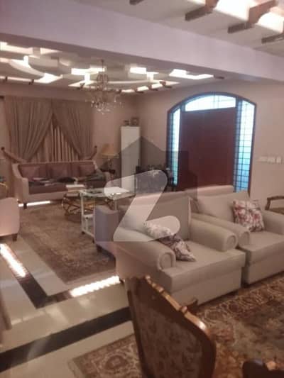 TWO TOWN HOUSES FOR SALE IN PECHS BLOCK 2 NEAR KASHMIR ROAD