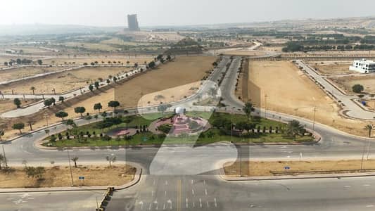 500 Sq Yd Corner Category Plot For Sale Golf City, Near Jinnah Avenue, Adjacent to Golf Course, Top Heighted Location | Nearby Villas Under Construction | 12 Min from Main Gate of Bahria Town Karachi | Best Investment Opportunity.