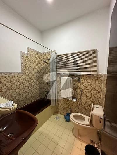 ایف