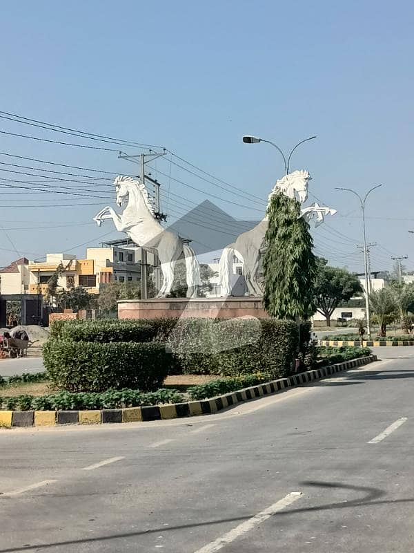 پی اینڈ ڈی ہاؤسنگ سوسائٹی لاہور میں 1 کنال رہائشی پلاٹ 4.5 کروڑ میں برائے فروخت۔ پی اینڈ ڈی ہاؤسنگ سوسائٹی لاہور میں 1 کنال رہائشی پلاٹ 4.5 کروڑ میں برائے فروخت۔