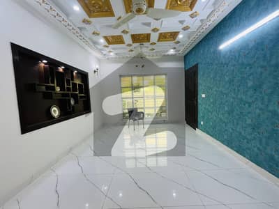 10 Marla Brand New House For Sale In Tariq Garden