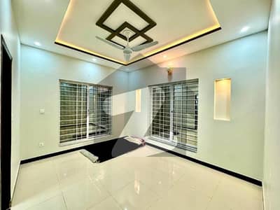 Abubaker Block 7 Marla Corner Ultra Luxury Designer House For Sale Close to Masjid Commercial Park