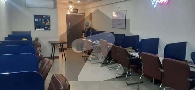 University Road Office Sized 550 Square Feet Is Available