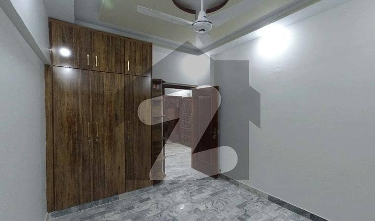 West Open Flat For Sale In Ishaqabad Karachi West Open Flat For Sale In Ishaqabad Karachi