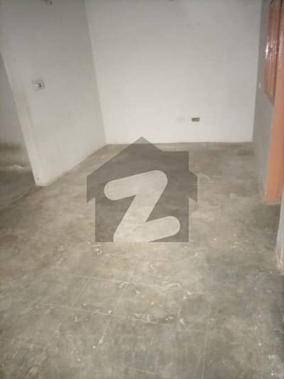 Ground Plus One RCC 2 nd Floor 2 Room Precast Old Construction House For Sale