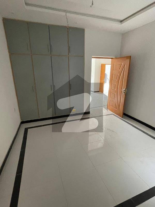 7 MARLA LOWER PORTION AVAILABLE FOR RENT. 7 MARLA LOWER PORTION AVAILABLE FOR RENT.