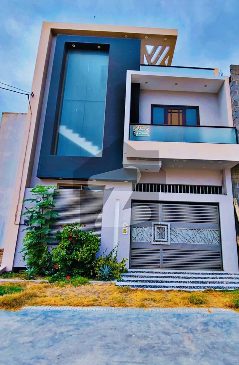 LUXURIOUS BUNGLOW FOR SALE LUXURIOUS BUNGLOW FOR SALE