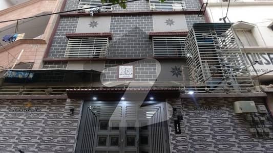 لیاقت آباد - بلاک 5 لیاقت آباد,کراچی میں 11 کمروں کا 4 مرلہ مکان 2.6 کروڑ میں برائے فروخت۔ لیاقت آباد - بلاک 5 لیاقت آباد,کراچی میں 11 کمروں کا 4 مرلہ مکان 2.6 کروڑ میں برائے فروخت۔