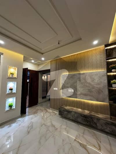 Umer Block 7 Marla House For Sale Proper Double Unit Gas Installed Ideal Location Urgent For Sale