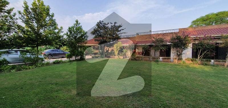 Centrally Located Farm House Available In Chak Shahzad Farms For sale Centrally Located Farm House Available In Chak Shahzad Farms For sale
