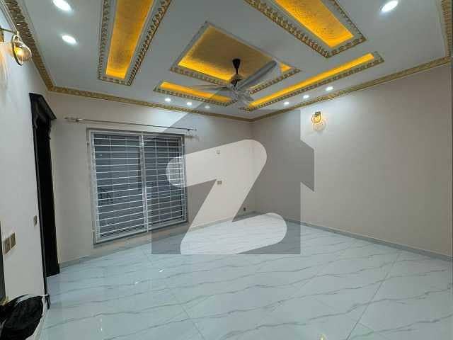 Size 50x90 Full House For Rent In G-13 Size 50x90 Full House For Rent In G-13