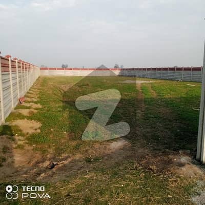 71 MARLA INDUSTRIAL LAND AVAILABLE FOR SALE ON DASKA ROAD LINK IN 300 METER.