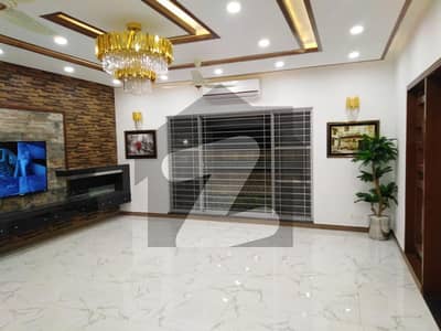 1 Kanal New Super Out House Prime Hot For Sale Dha Phase 6