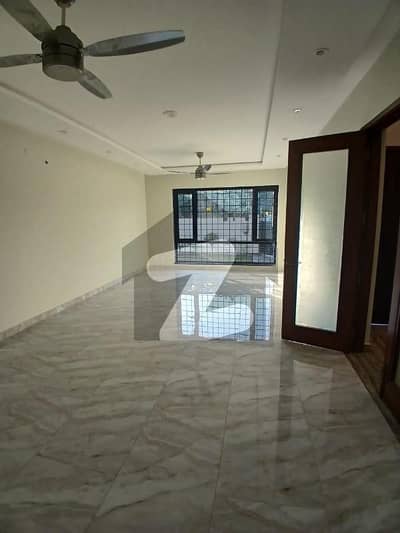 1 Kanal Beautiful Brand New Modern House 100 Fit Road (Judicial)