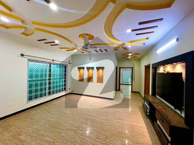 14 MARLA HOUSE FOR RENT F-17 ISLAMABAD ALL FACILITIES AVAILABLE