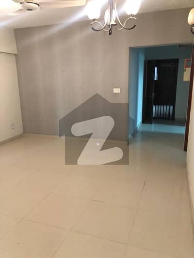 Near imtiaz Super Mart, 2 Bed,D,D, Family Building