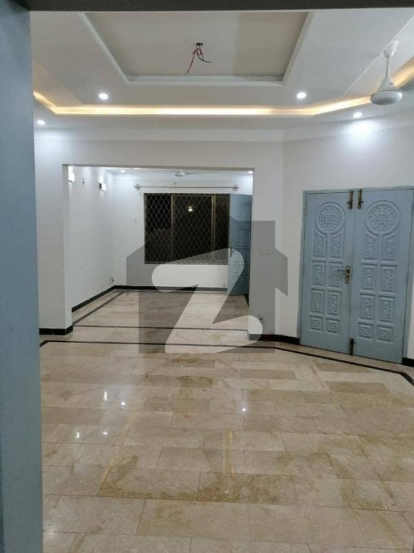 G13 30x60 ground Portion available for rent G13 30x60 ground Portion available for rent