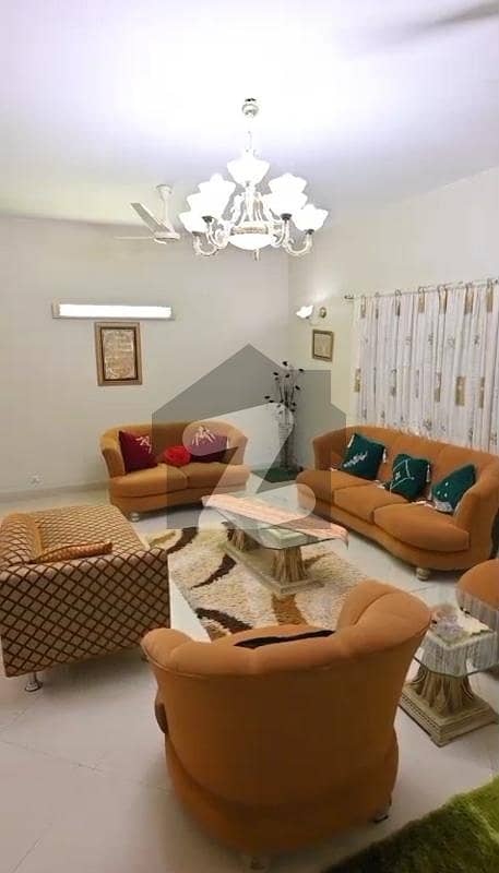 600 Square Yards House For Sale In The Perfect Location Of Federal B Area - Block 10 600 Square Yards House For Sale In The Perfect Location Of Federal B Area - Block 10