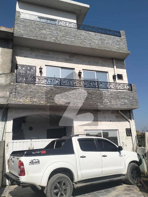 نیو لالہ زار راولپنڈی میں 4 کمروں کا 4 مرلہ مکان 1.9 کروڑ میں برائے فروخت۔ نیو لالہ زار راولپنڈی میں 4 کمروں کا 4 مرلہ مکان 1.9 کروڑ میں برائے فروخت۔