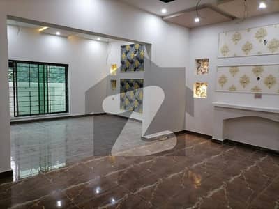 A Palatial Residence House For Sale In Wapda City
