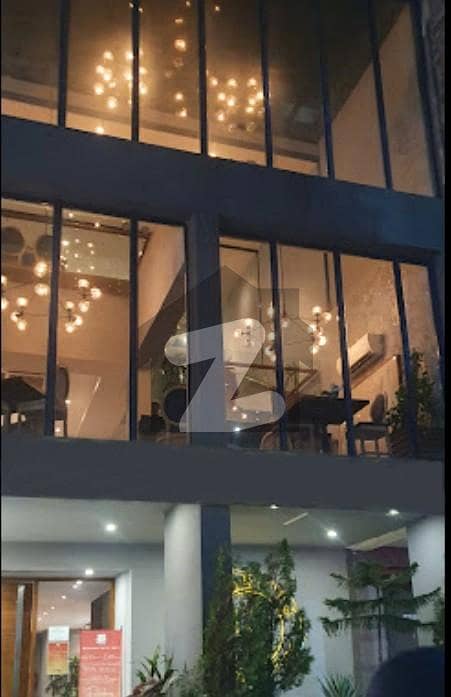 Independent Unit Is For Sale In F-7 Markaz Independent Unit Is For Sale In F-7 Markaz