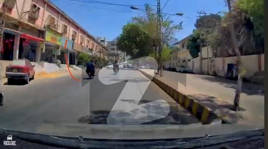 ٹھنڈی سڑک حیدر آباد میں 2 مرلہ دکان 1.5 لاکھ میں کرایہ پر دستیاب ہے۔
