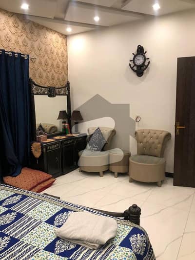 10 Marla Upper Portion Fully Furnished In Tariq Garden