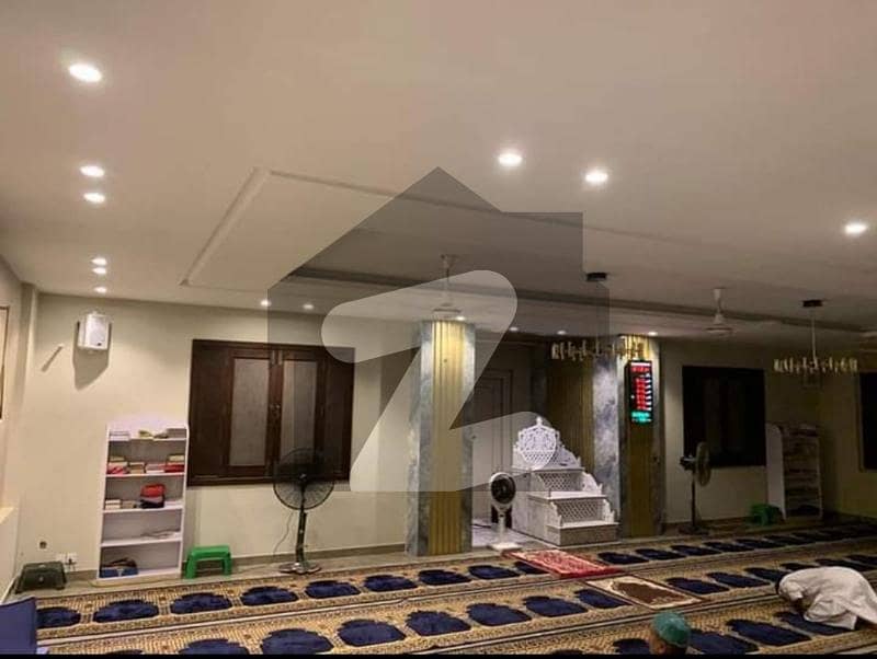 فلکنازپریزیڈینسی ملیر,کراچی میں 3 کمروں کا 7 مرلہ فلیٹ 1.62 کروڑ میں برائے فروخت۔ فلکنازپریزیڈینسی ملیر,کراچی میں 3 کمروں کا 7 مرلہ فلیٹ 1.62 کروڑ میں برائے فروخت۔