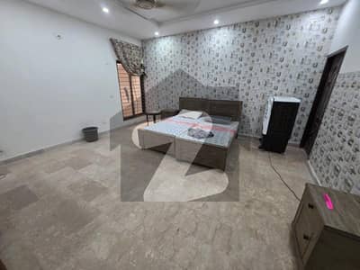 Furnished Ac And Cooler Rooms Available For Rent
