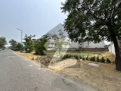 1 Kanal Pair Plot for Sale in DHA Lahore Phase 7 (U Block) Prime Location