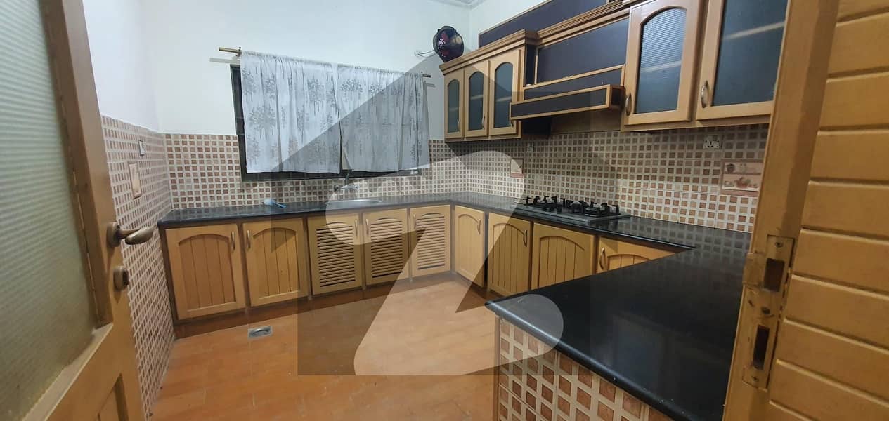 10 marla Ground portion available For Rent G-14/4 10 marla Ground portion available For Rent G-14/4